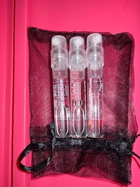3 X Glossier You Fleur Eau de Parfum EDP Perfume Spray 1.5 ml / 0.05 oz Each
